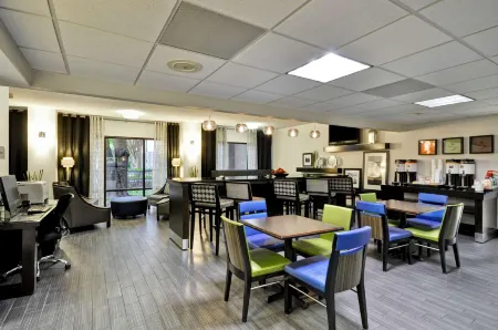 Hampton Inn Austin-North at IH-35 and Hwy 183