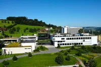 Seminarhotel Campus Sursee - piscina