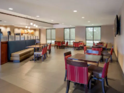 Comfort Suites Mobile West/Tillmans Corner Hotels in Mobile County