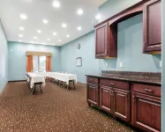 Comfort Suites Topeka Northwest