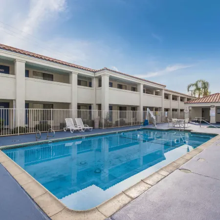 Motel 6 Hemet, CA