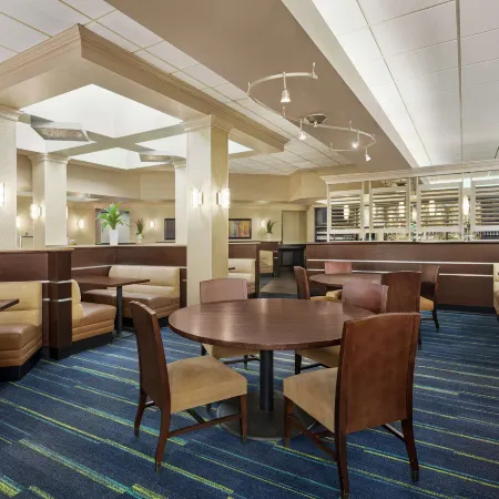 DoubleTree by Hilton Hotel Jackson