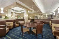 DoubleTree by Hilton Hotel Jackson - breakfast