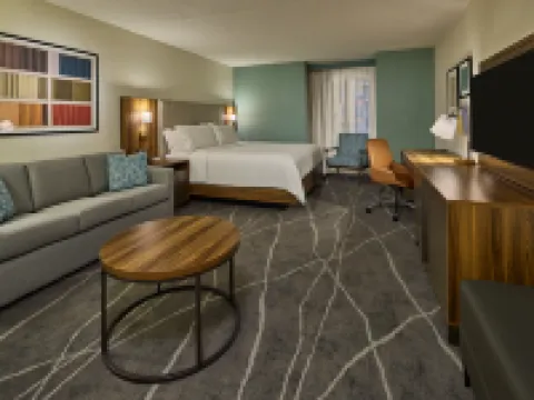 ฮอลิเดย์ อินน์ เอ็กซ์เพรส & สวีท ชาร์ลสตัน ดาวน์ทาวน์ - เวสต์เอดจ์ บาย IHG โรงแรมในชาร์ลสตัน