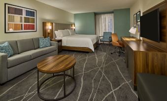 Holiday Inn Express & Suites Charleston Dwtn - Westedge