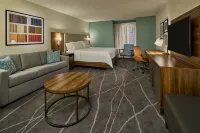 Holiday Inn Express & Suites Charleston Dwtn - Westedge Hotels in Charleston