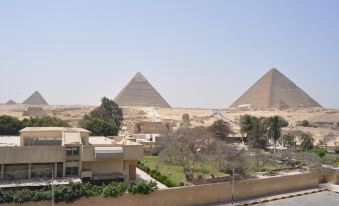 Pyramids Sun Capital
