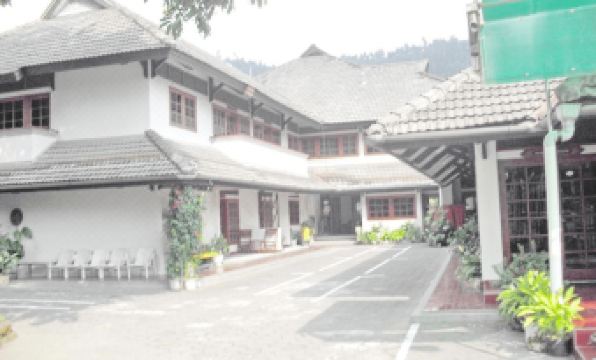 Komajaya Komaratih Hotel