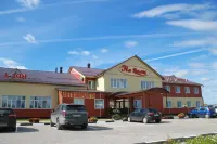 Gostinitsa na Valge Hotels near Mikhailo-Arkhangelskiy Monastery