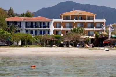 Wind Club Hotels in Apollonii