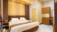 Merr 57 Hotels in Tambaksari