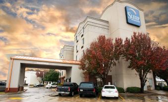 Sleep Inn & Suites Metairie - Housity