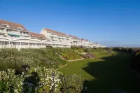 Dolphin Beach Hotel Self Catering Apartments Hotels near Bayside Mall