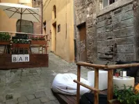Little Italy Hostel Ex Chiesa S Donato Hotels in Cenerente