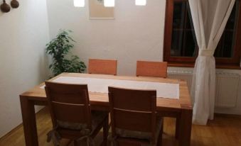Hotel Aurichs - Housity