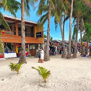 Bamboo Beach Resort & Restaurant