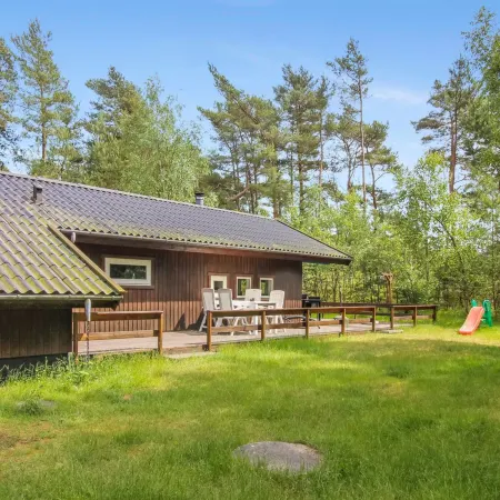 "Almira" - 1.2km from the Sea