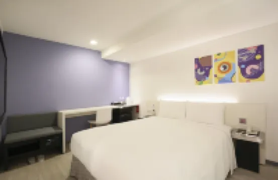 新驛旅店（台北車站二館）