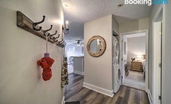 Cozy Seven Devils Condo with Patio Hike and Explore!