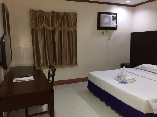 Jeamco Royal Hotel - Baybay Hotel a Javier