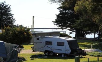 Abel Tasman Cabins Devonport