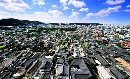 Navijam Hanok Hotel - Housity