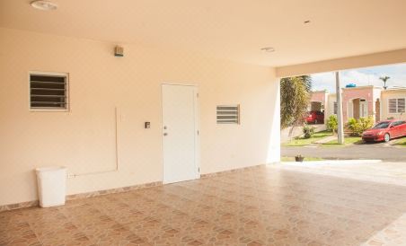Arenales Vacational House - Housity
