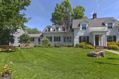 1824 House