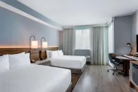 Wyndham Garden Miami International Airport فنادق في ميامي سبرينغز