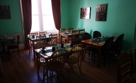 Claredon Hotel - Housity