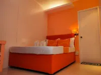 Laule'a Hostel