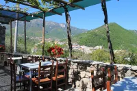 Agriturismo Casa Scola Hotels in Gragnano