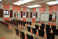 Dwór Kombornia Hotel&Spa Hotels in Krosno