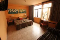 Hotel El Águila 우테보 호텔