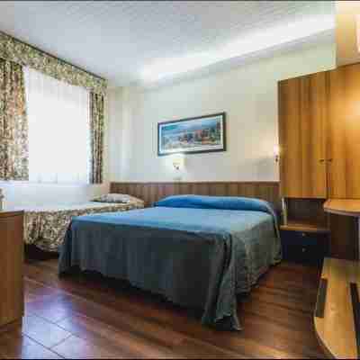 Phi Hotel Ambra Rooms