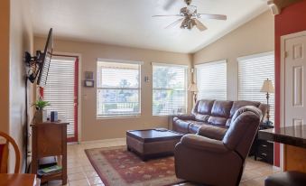 4BR Ocotillo Home w/o Pool