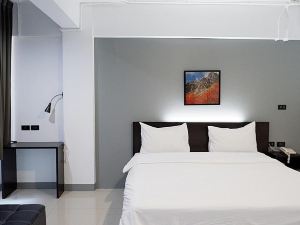 Izen Budget Hotel & Residence