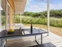 "Annemia" - 200m from the Sea