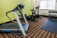Baymont by Wyndham Richmond I-70 - Fitnessstudio