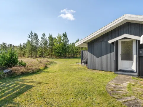 "Dorith" - 100m from the Sea