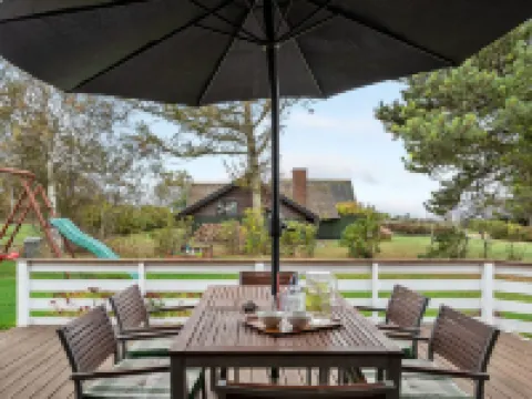 "Hjalmine" - 250m from the Sea Hotels in Assens