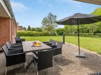 "Fengur" - 330m from the Sea Hotels in Humble