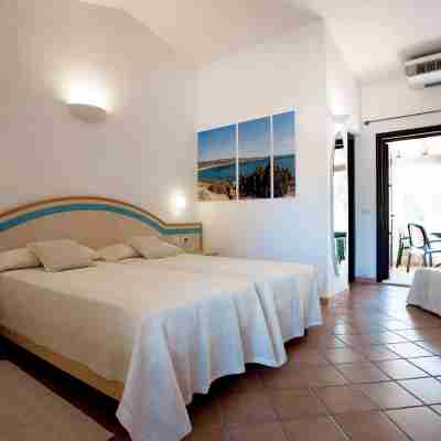 Centro Vacanze Isuledda Rooms