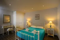 Lenikos Resort Hotels in Lampi