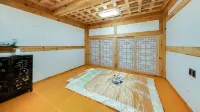Donghaehanog Donganjae Pension Hotels in Donghae