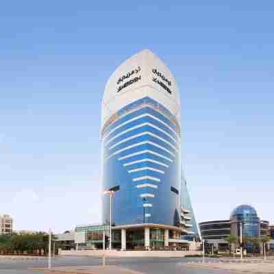 Le Meridien Riyadh Hotel Exterior