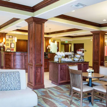Comfort Suites Harvey - New Orleans West
