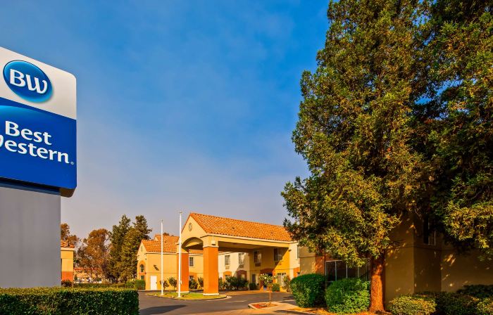 Best Western Brentwood Inn