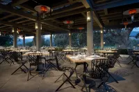 Ojai Valley Inn - breakfast