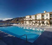 Walnut Beach Resort - Pools